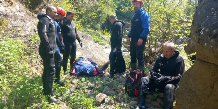 Osmaniye’de dilenciler kaçtı zabıtalar kovaladı