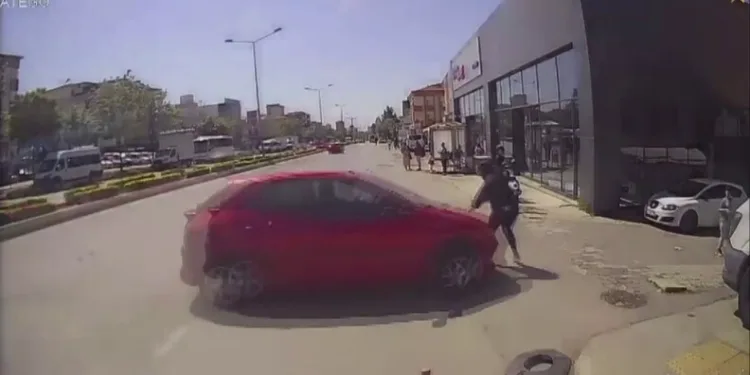 Evine gireceği sırada husumetlisini sırtından vuran şüpheli tutuklandı