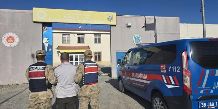 Evine gireceği sırada husumetlisini sırtından vuran şüpheli tutuklandı
