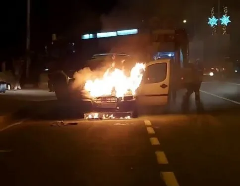Uşak’ta polis ve jandarmadan okul çevreleri ve servislere sıkı denetim