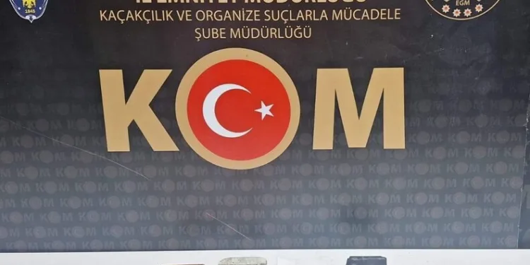 Minibüsün kadına çarpma anı kamerada