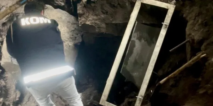 Kahramanmaraş’ta kontrolden çıkan minibüs devrildi: 1 ölü, 19 yaralı