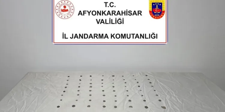 Kahramanmaraş’ta kontrolden çıkan minibüs devrildi: 1 ölü, 19 yaralı