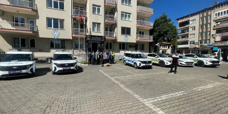 Sinop’ta 3 araçlı zincirleme kaza: 2 yaralı