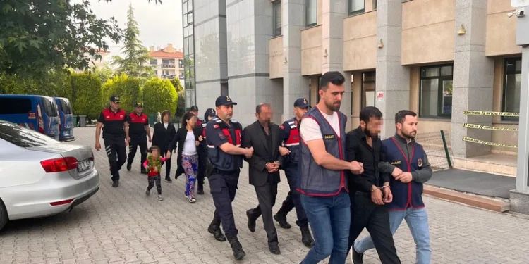 Canlı yayında cinayeti itiraf etti, indirim aldı