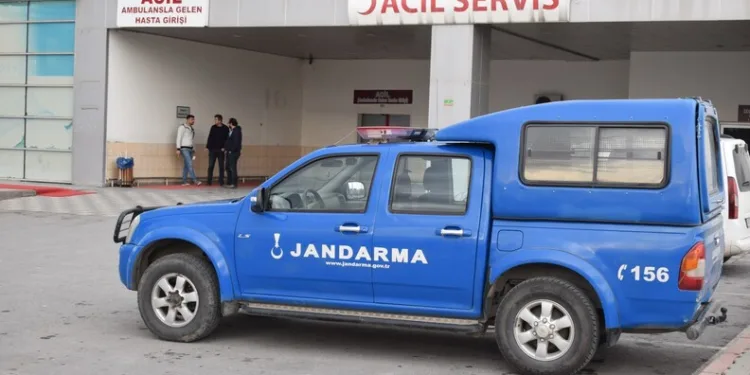Gaziantep’te taksiciye kardeşinden silahlı saldırı