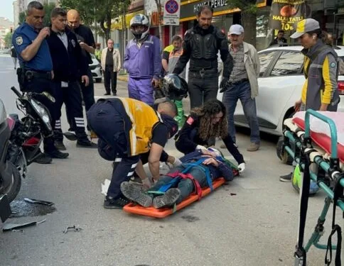 Eskişehir’deki trafik kazasında motosiklet sürücüsü yaralandı