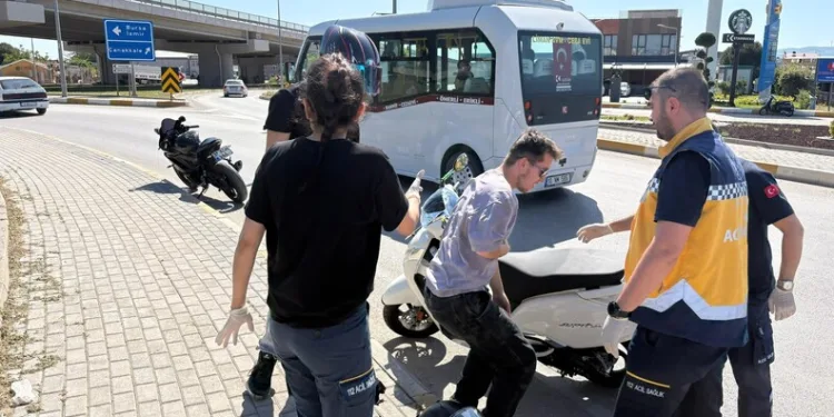Eskişehir’deki trafik kazasında motosiklet sürücüsü yaralandı