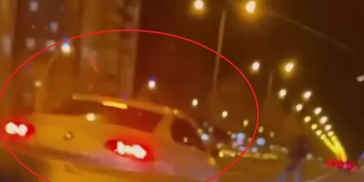 Eskişehir’deki trafik kazasında motosiklet sürücüsü yaralandı