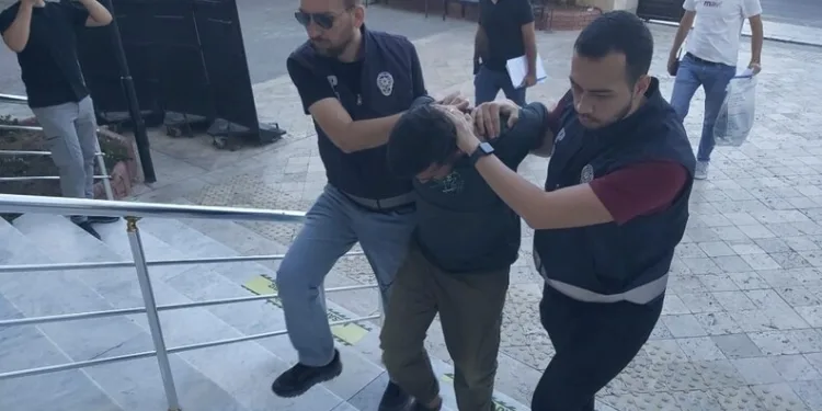 Eskişehir’deki trafik kazasında motosiklet sürücüsü yaralandı