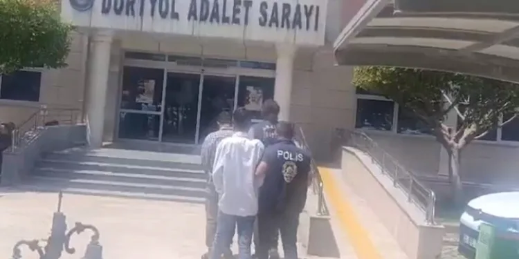 Eskişehir’deki trafik kazasında motosiklet sürücüsü yaralandı