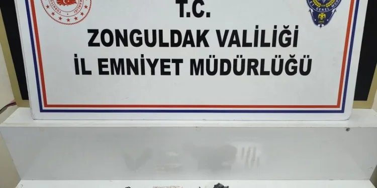 Isparta’da iki yolcu otobüsü çarpıştı: 1’i ağır 27 yaralı