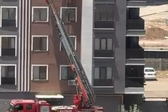 Isparta’da iki yolcu otobüsü çarpıştı: 1’i ağır 27 yaralı
