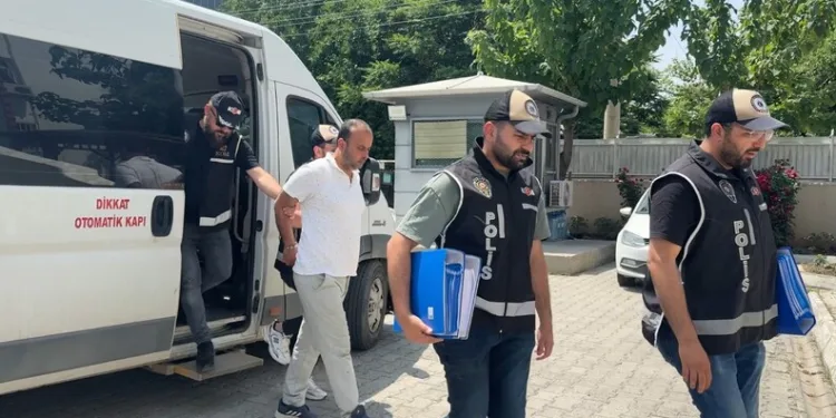 Pizzacıdaki cinayetin sanığına ceza yağdı
