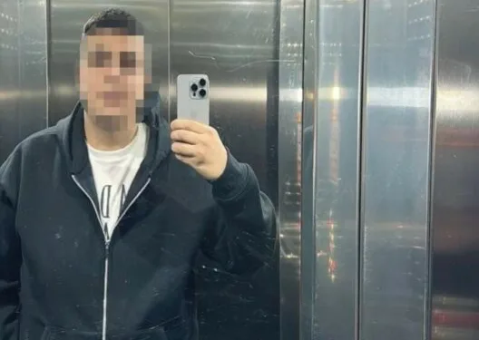 Yakalanmamak için keneviri evine ekerek tarlaya çevirmiş