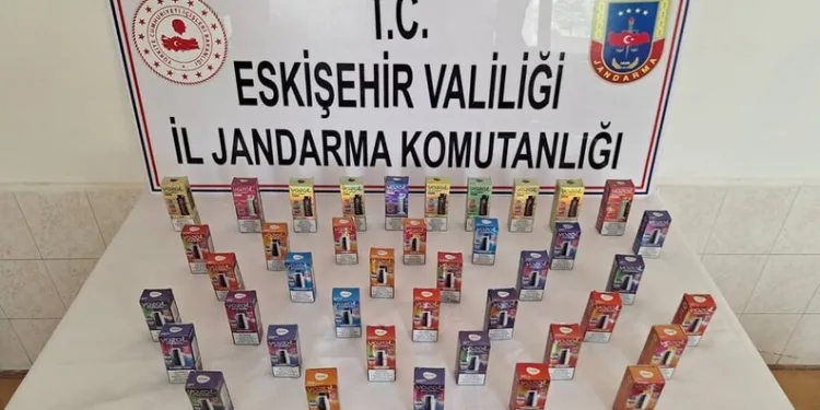 Jandarma 1 ton 700 kilo mühürsüz et ele geçirdi