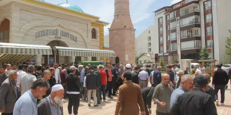 Tekirdağ’da vidanjör kadını ezdi