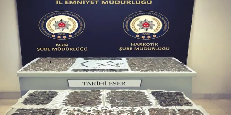 Bayrampaşa’da sosyal medyadan tanıştığı kadınları gasp eden zanlı kamerada