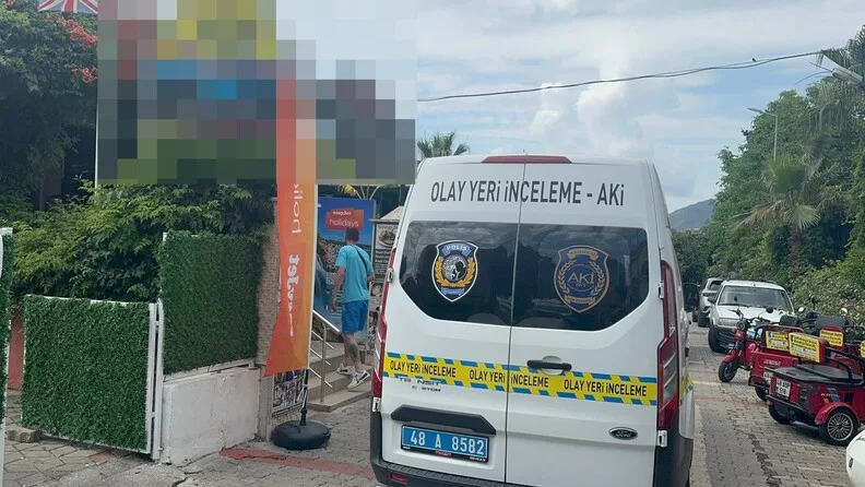 Bayrampaşa’da sosyal medyadan tanıştığı kadınları gasp eden zanlı kamerada