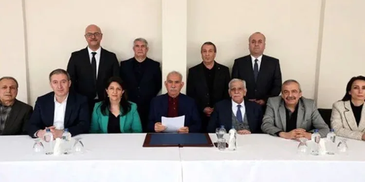 PKK fesih kararını açıkladı: Silahlar bırakıldı