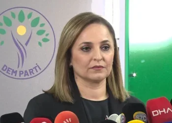 DEM Parti Sözcüsü: “PKK silahlara veda ettiğini duyurdu”