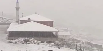 Doğu Karadeniz yaylalarında kış bitmiyor