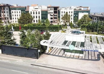 BTÜ Türkiye’nin en hızlı yükselen ikinci üniversitesi oldu