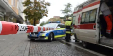 Hamburg’da tren istasyonunda bıçaklı saldırı