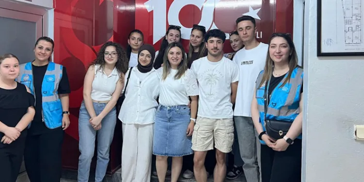 Öğrencilere Sınav Öncesi Moral Ziyareti
