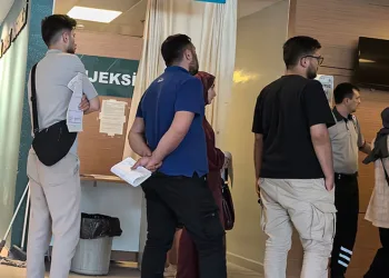 Bursa’da 30 işçi gıda zehirlenmesinden hastanelik oldu