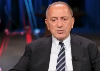 Gazeteci Fatih Altaylı tutuklandı
