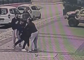 Bursa’da eve giren şahsa meydan dayağı
