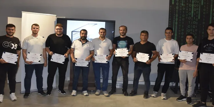 Karacabey Belediyesi, istihdama yönelik bir eğitimi daha tamamladı