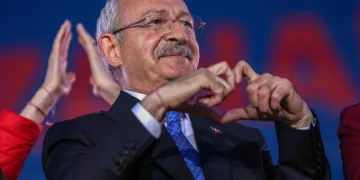 Kılıçdaroğlu’na 10 isimden destek