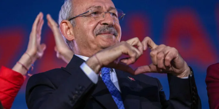 Kılıçdaroğlu’na 10 isimden destek