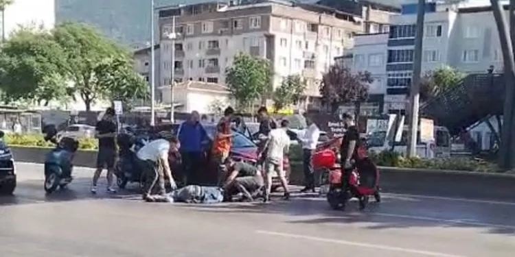 Bursa’da otomobilin çarptığı kadın ağır yaralandı