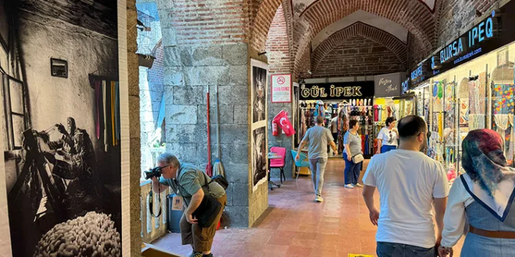İpekböceğinin hikayesi Kozahan’da sergileniyor