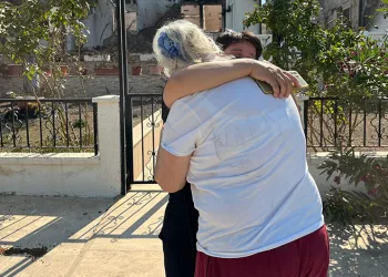 40 yıllık hatıraları küle döndü