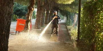 Yenişehir’de bayram temizliği