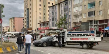 Hasköy Belediye Başkanı Orbay trafik kazası geçirdi