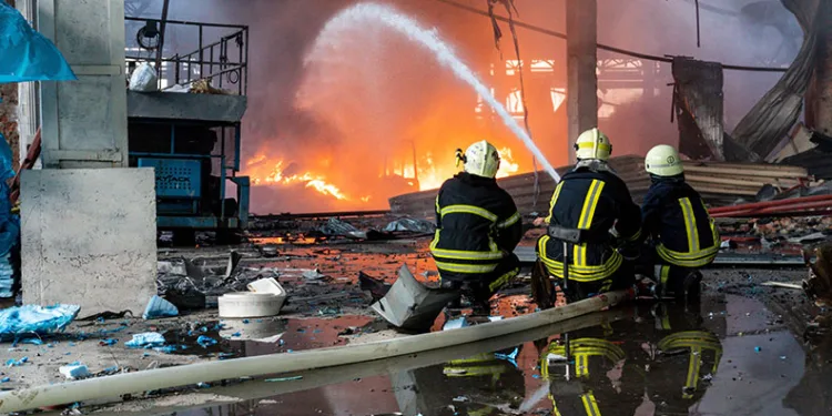 Rus güçleri Kiev’i hedef aldı
