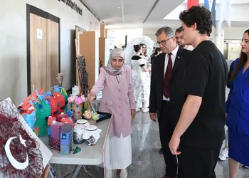 Öğrenciler atık toplamak için yarıştı