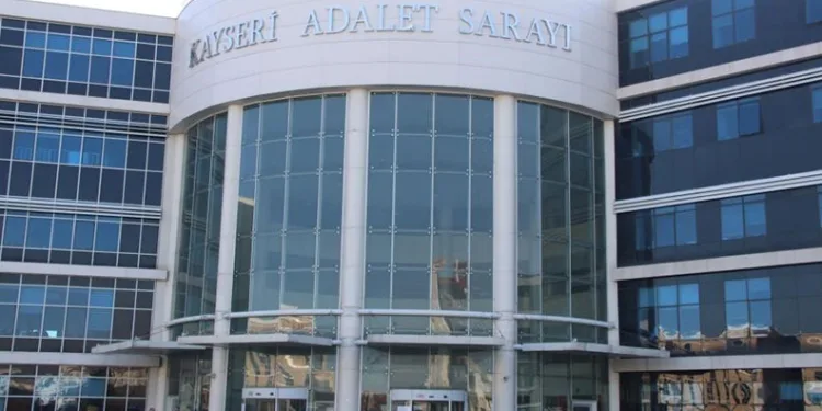 Öğretmeni vuran kadının cezası belli oldu