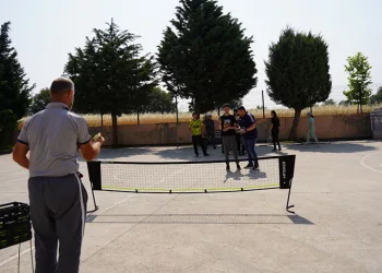 Bekir Aydın, Özel Eğitimli Çocuklarla Kortta Buluştu