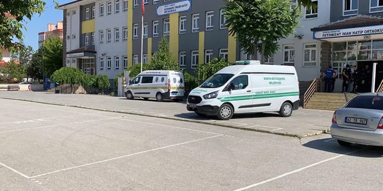 Okulda öldürülen öğretmenin katil zanlısı arkadaşı çıktı