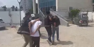 İskenderun’da asayiş operasyonu: 3 gözaltı, 2 tutuklama
