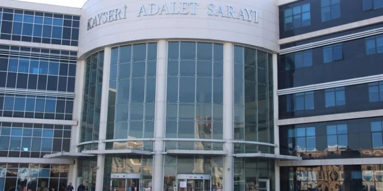Tartıştığı kadını bıçaklayan şahsa 13 yıl hapis cezası
