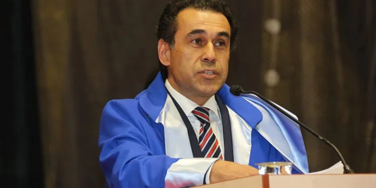 Sahte belge ve intihal iddialarını YÖK onayları profesörlük ünvanı iptal edildi