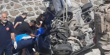 Tunceli’de korkunç kaza: 1’i ağır 6 yaralı