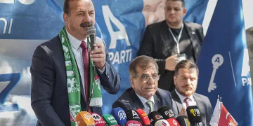 “Bursaspor’u Süper Lig’e, Anahtar Parti’yi iktidara taşıyacağız”